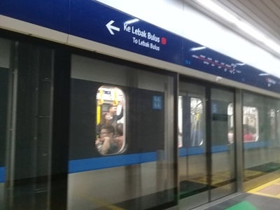 MRT Jakarta Naik Yuk
